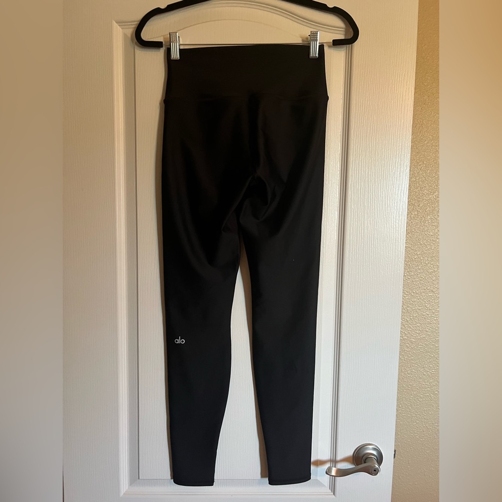 ALO soft Yoga Women's Black High-Waist Leggings